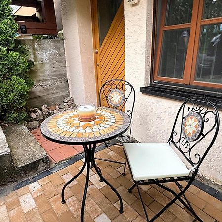 Apartment In Natur Und Flughafen Naehe Nuremberg Extérieur photo